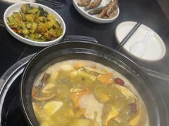 -野菌皇海景野生菌火锅(滨海大道店)