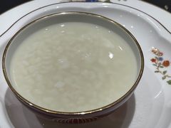 泉水砂锅粥配杂咸-潮汕味道·煮海餐厅(金麟大厦店)