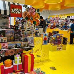 -乐高授权专卖店(朝阳大悦城店)