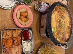 -WOW LUCKY创意韩料(龙阳广场店)