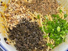 -万三面馆(青龙正街太古里店)