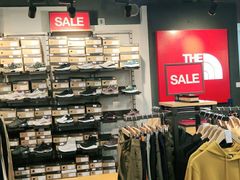 -法雅体育工厂店(皂君庙路店)