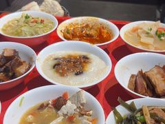 -蓝田九大碗民俗食府(蓝田店)