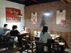 大堂-根据地火锅(南河桥店)