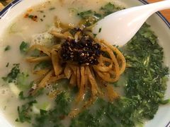 -刘记羊汤·烧饼夹肘子