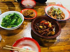 -老三样·美食研究中心(世贸路店)