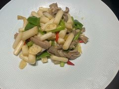 -桥边小楼·手工云南菜·古城观景小楼