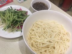 -黑八私房老北京炸酱面