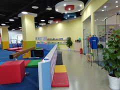 -蜩动儿童运动成长馆(恒生万鹂广场店)