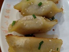 -小姜锅贴(凤凰街店)