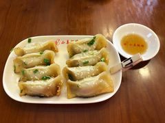 -小姜锅贴(凤凰街店)