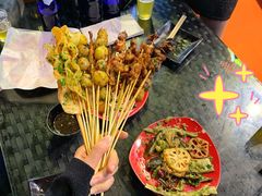 -何师烧烤·香辣蟹·川菜·30年老品牌(太古里旗舰店)
