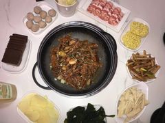 -张大师鸭爪爪特色火锅(万达店)