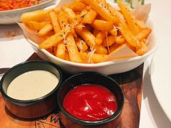 -马克西姆俄罗斯餐厅(通亚街店)