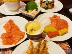 -四海一家自助餐(益田假日广场店)