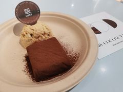 -HUGS coffee(东区店)