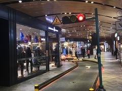 -砂之船奥莱(南京江宁店)