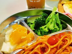 -萨卡屋亲子乐园·餐厅(龙山万物工场店)