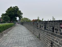 -巴陵广场