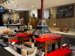 -圆顶阁西餐厅(郑州索菲特国际饭店 )