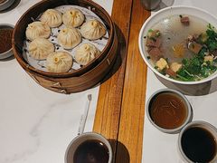 -馋三尺蟹粉小笼(人民广场店)