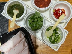 -额尔敦传统涮.冰煮羊火锅(乌兰察布体育场店)