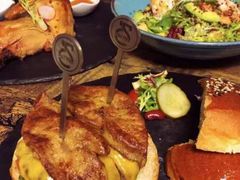 -HIGH FIVE哈福手工汉堡(桂林路店)