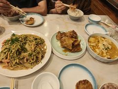 -小锅饭豆腐馆(重工北街普罗旺斯店)