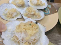 蒜蓉粉丝蒸大元贝-贞姨美食·老字号海鲜大排档