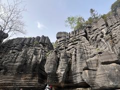 -梭布垭石林景区