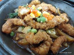 三汁焖锅小酥肉-晓庄学院-食堂