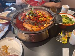 -辣尚瘾·烤鱼·新川菜(交大直营店)