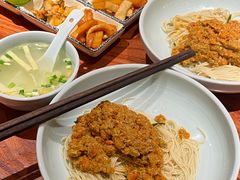 -裕兴记•蟹黄面馆(人民广场店)