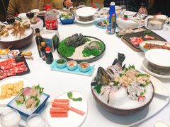 -红鼎豆捞·非遗鲍皇汤火锅(宝丰路店)