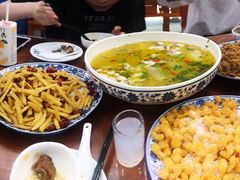-椒香川流不息川菜馆(二七北路店)