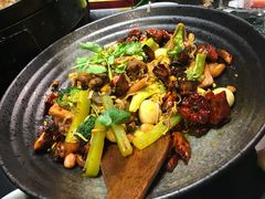 -辣尚瘾·烤鱼·新川菜(交大直营店)