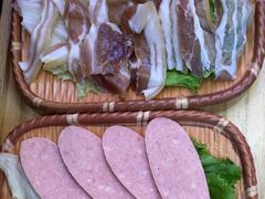 -阿婆情腊排骨火锅(金虹路店)