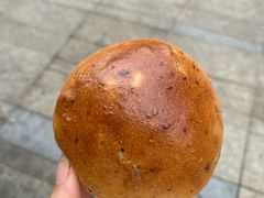 紫米包-沁屋面包店(人民东路店)