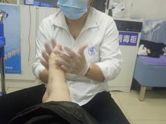 -朋朋修脚·灰指甲·甲沟炎·跖疣(人民路店)