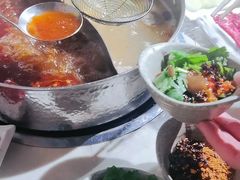 -潮牛壹号鲜牛肉火锅(新亚太店)