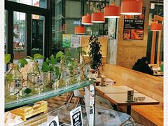 -Dough&Joe团憩(瑞虹天地月亮湾店)