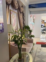 -蕾蕾美颜美容美体