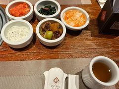 -萨拉伯尔(燕莎友谊商城店)