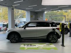 -上海浦东smart汽车全功能店(金桥店)