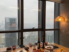 -重庆解放碑威斯汀酒店