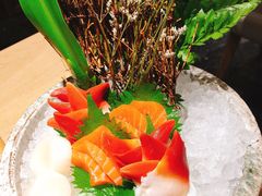 刺身拼盘（单点：北极贝、三文鱼一份各3片）-虹料理·日料放题(悠方店)