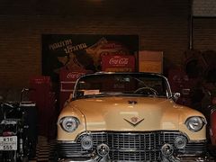 -席娜卡琳火车铁道夜市