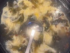 -今鲜源酒店·海鲜锅贴青岛菜(新湛路店)