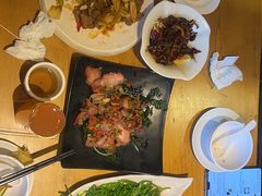 -隔壁老王·家常云南菜(花巷店)