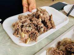 -清真·胖妈妈手抓餐厅(定西路长城宾馆店)